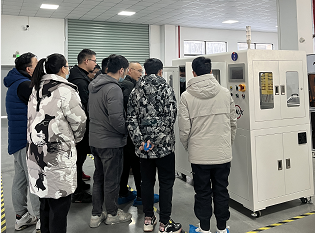苏州大学等离子技术研究中心莅临昆山蜜桃精品成人影片技术交流！
