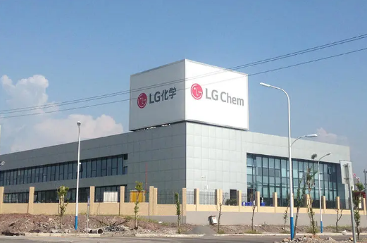 LG化学和三星SDI关闭美国电池工厂，蜜桃精品成人影片蜜桃网站在线观看机观察